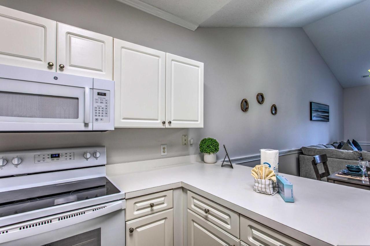 Breezy Coastal Condo 2 Mi To Shop, Golf, And Swim! Миртъл Бийч Екстериор снимка