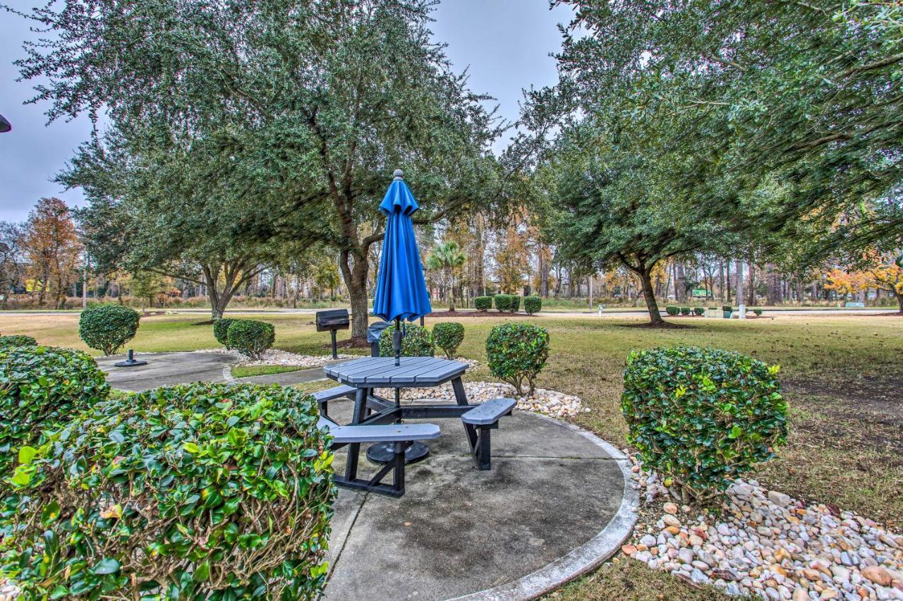 Breezy Coastal Condo 2 Mi To Shop, Golf, And Swim! Миртъл Бийч Екстериор снимка